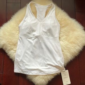 NWT Fabletics Mila built in bra tank white small!